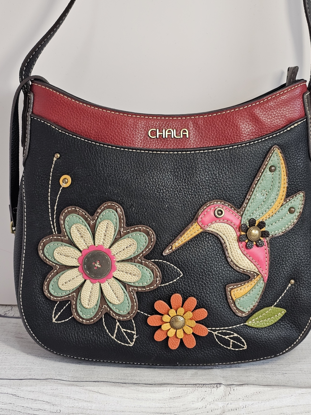 CHALA Hummingbird Crescent Crossbody Bag - Picture 3 of 13